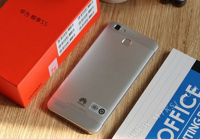 华为畅想5s后面机盖打不开-华为畅想5S哪里能